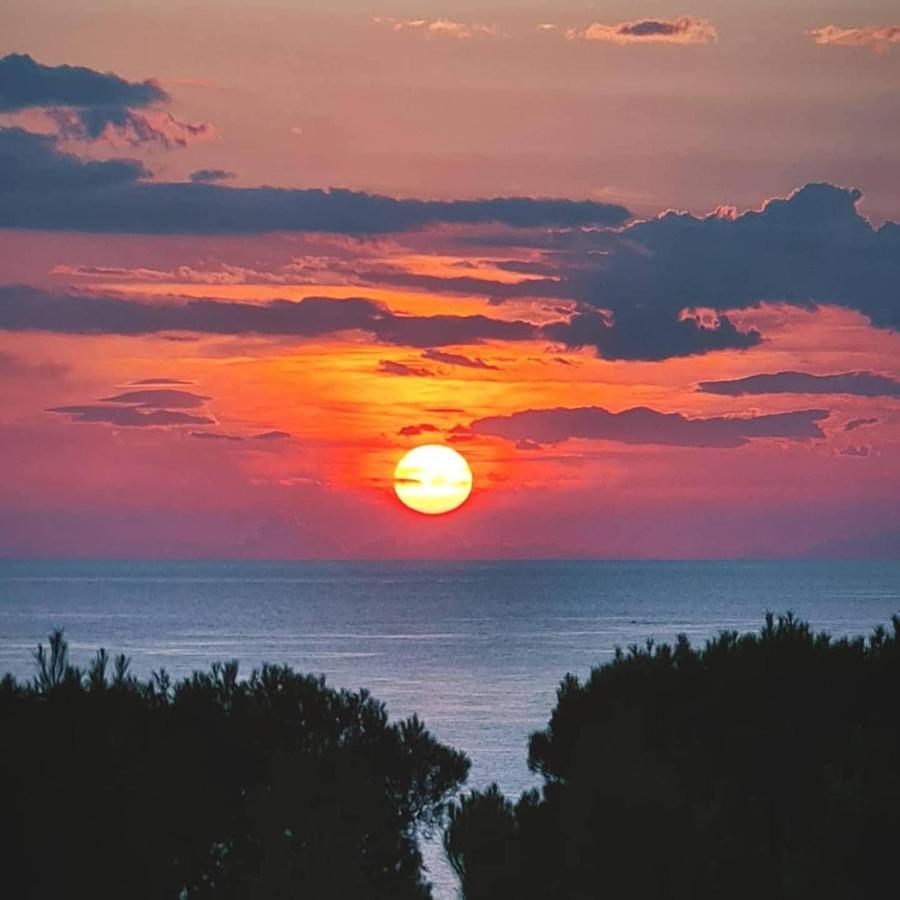 Villa Panoramica Sunset House Torre Vado Dış mekan fotoğraf